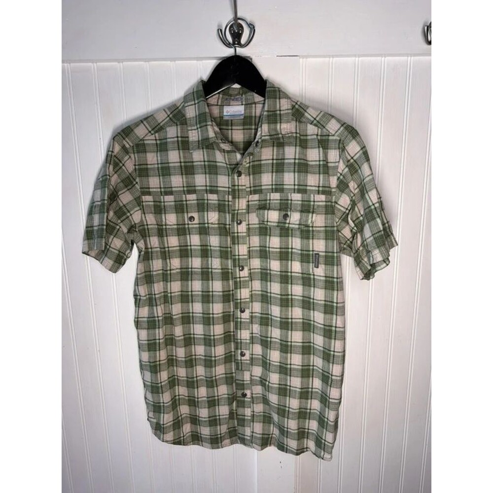 Colombia Men’s Shirt Sz S short sleeve pearl snap green khaki collared cotton